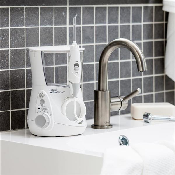 Waterpik® Aquarius® Professional Water Flosser WP660