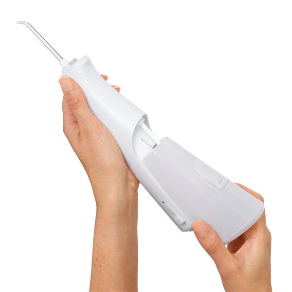 Removing Water Reservoir WF-30CD010 Cordless 1100 Water Flosser