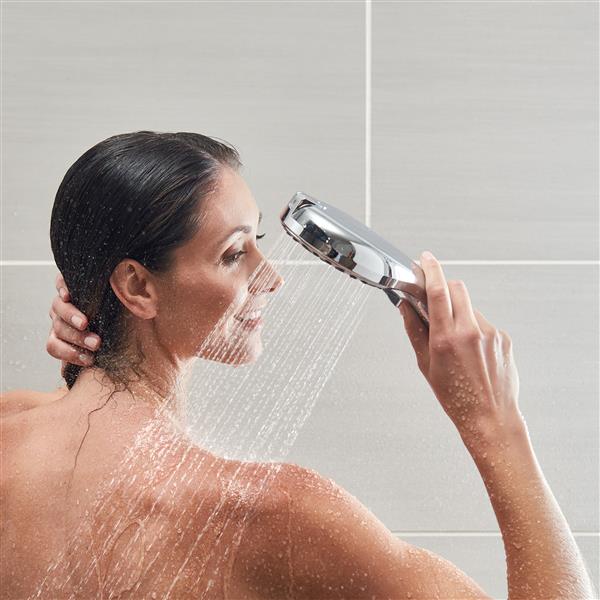 Using the QCM-763ME Hand Held Shower Head