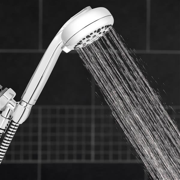 XML-763E Shower Head Spraying Water